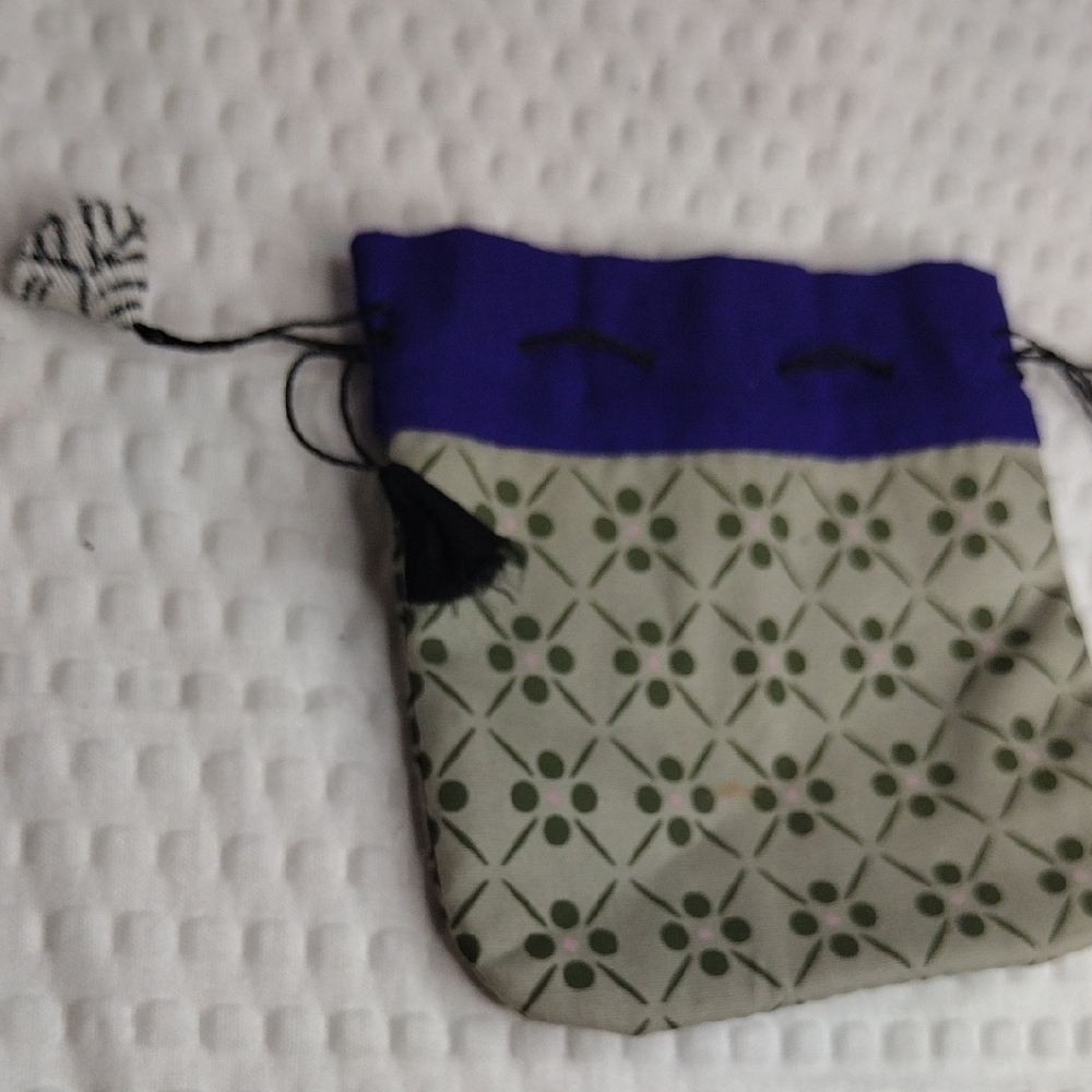 Patterned Drawstring Jewelry Pouch - image 2